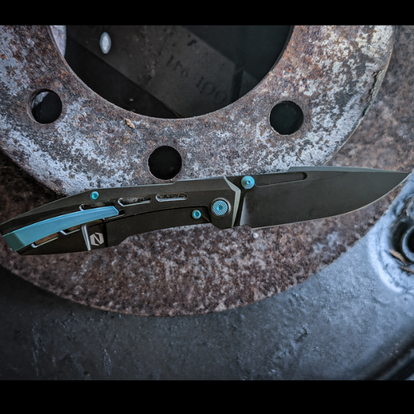 Null Knives "Dark Mode" Raiden R2