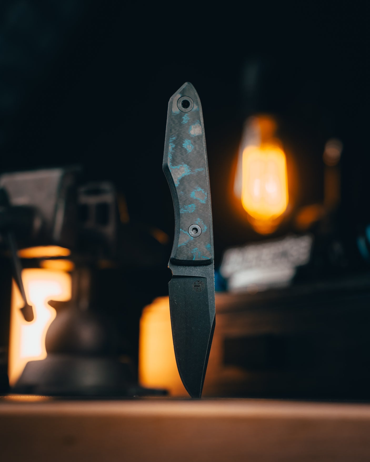 Big Idea Design x Bladebinge Dark Mode Lookout