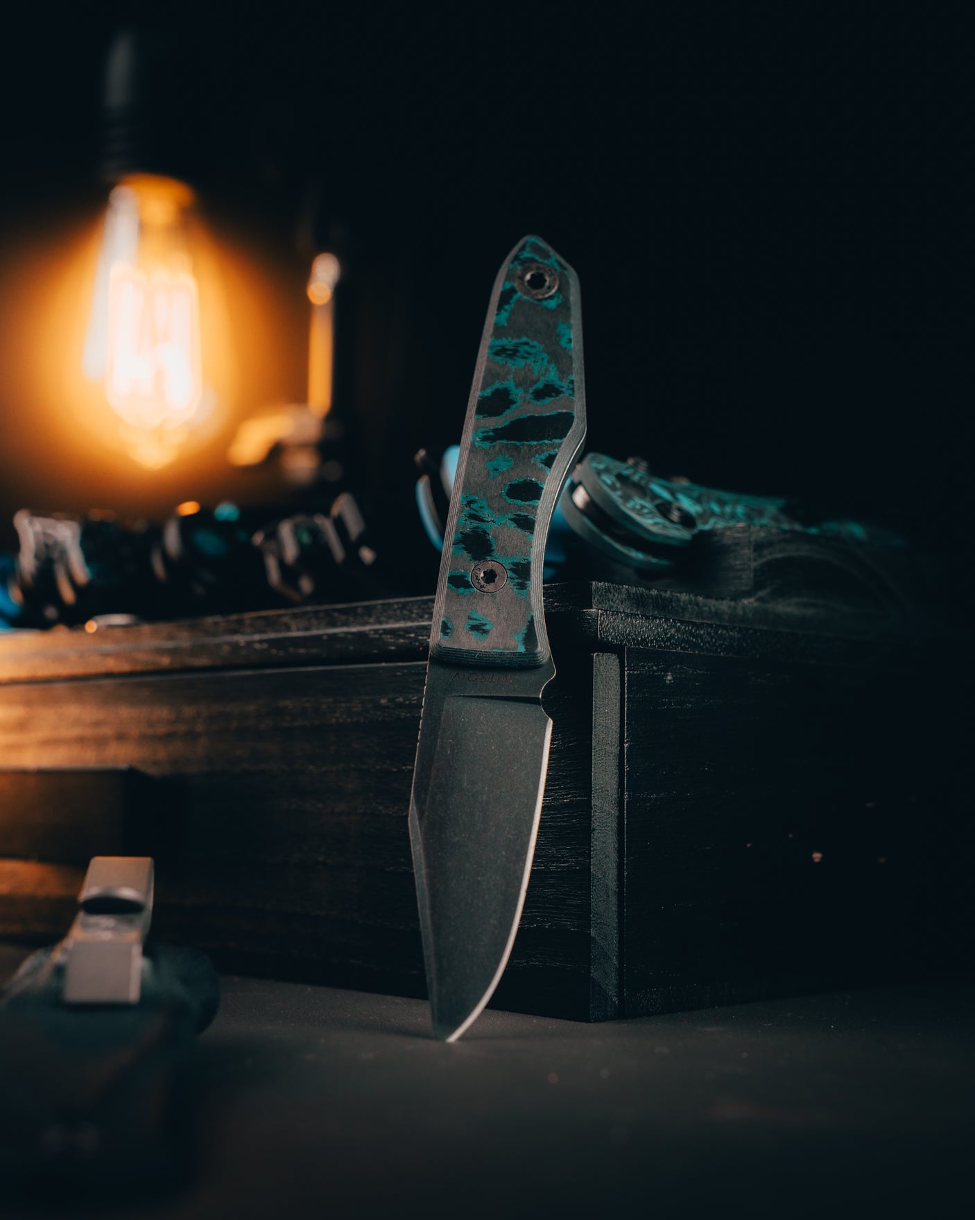 Big Idea Design x Bladebinge Dark Mode Lookout