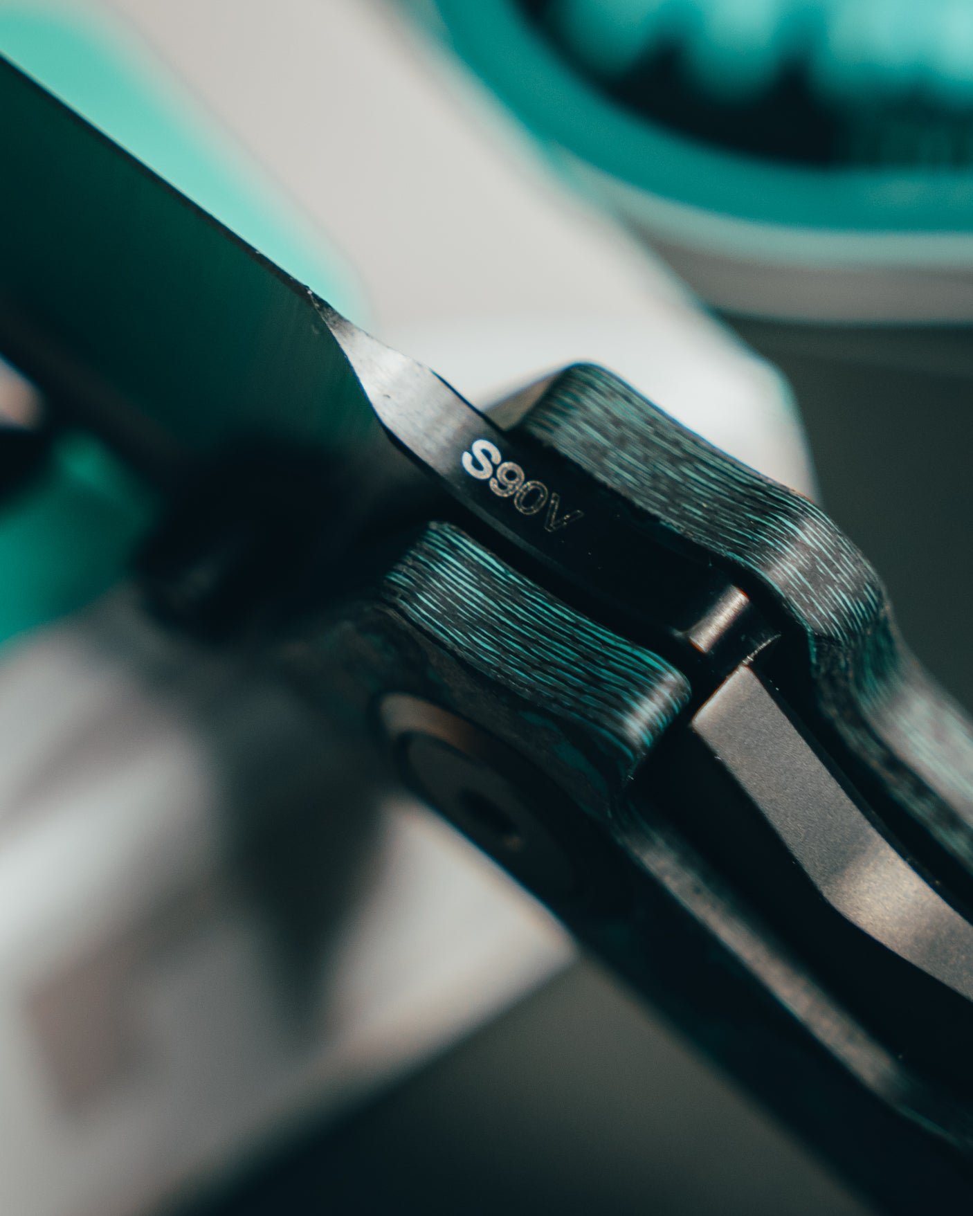 Bladebinge x Divo Knives Dark Mode Smallboy