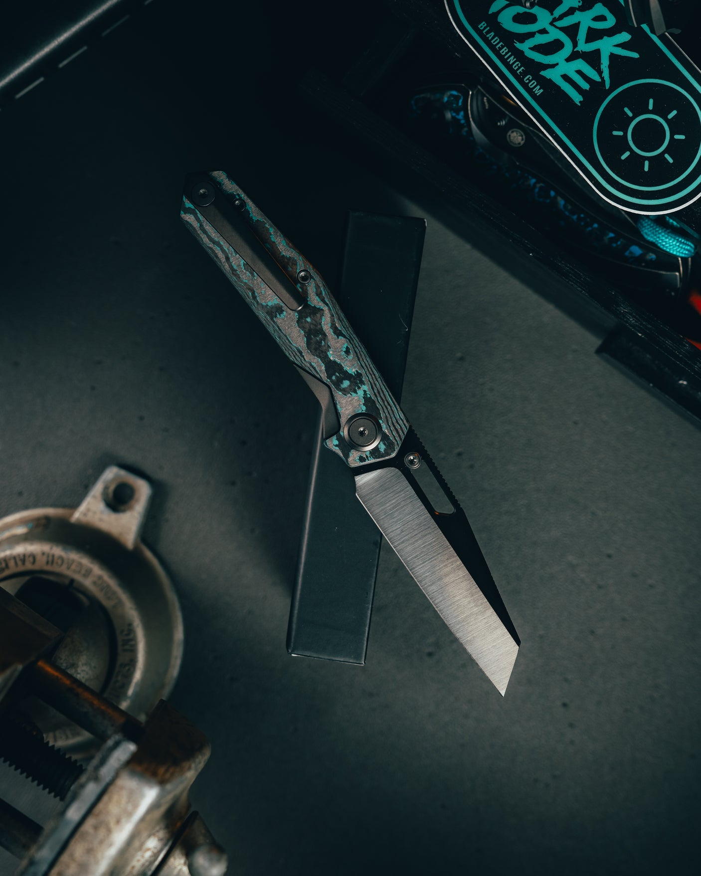 Bladebinge x Divo Knives Dark Mode Smallboy
