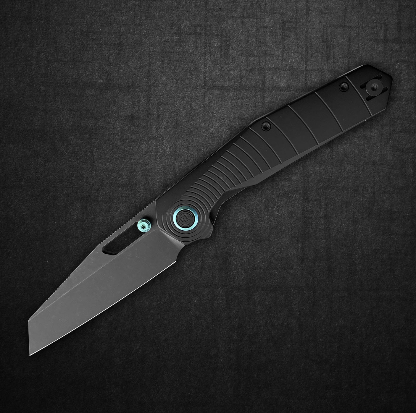 Divo Knives x Bladebinge "Dark Mode" Tallboy V1.5