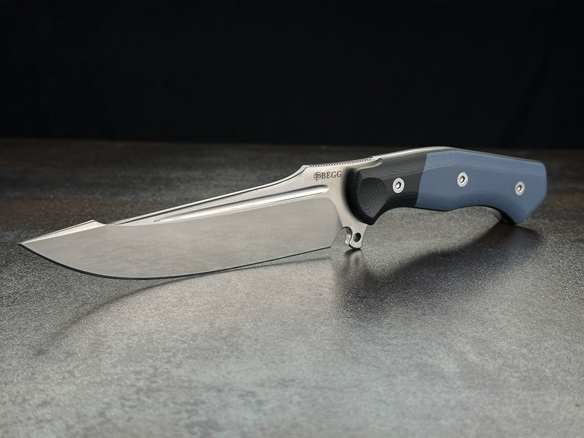 Begg Knives Alligator Fixed Blade Blue