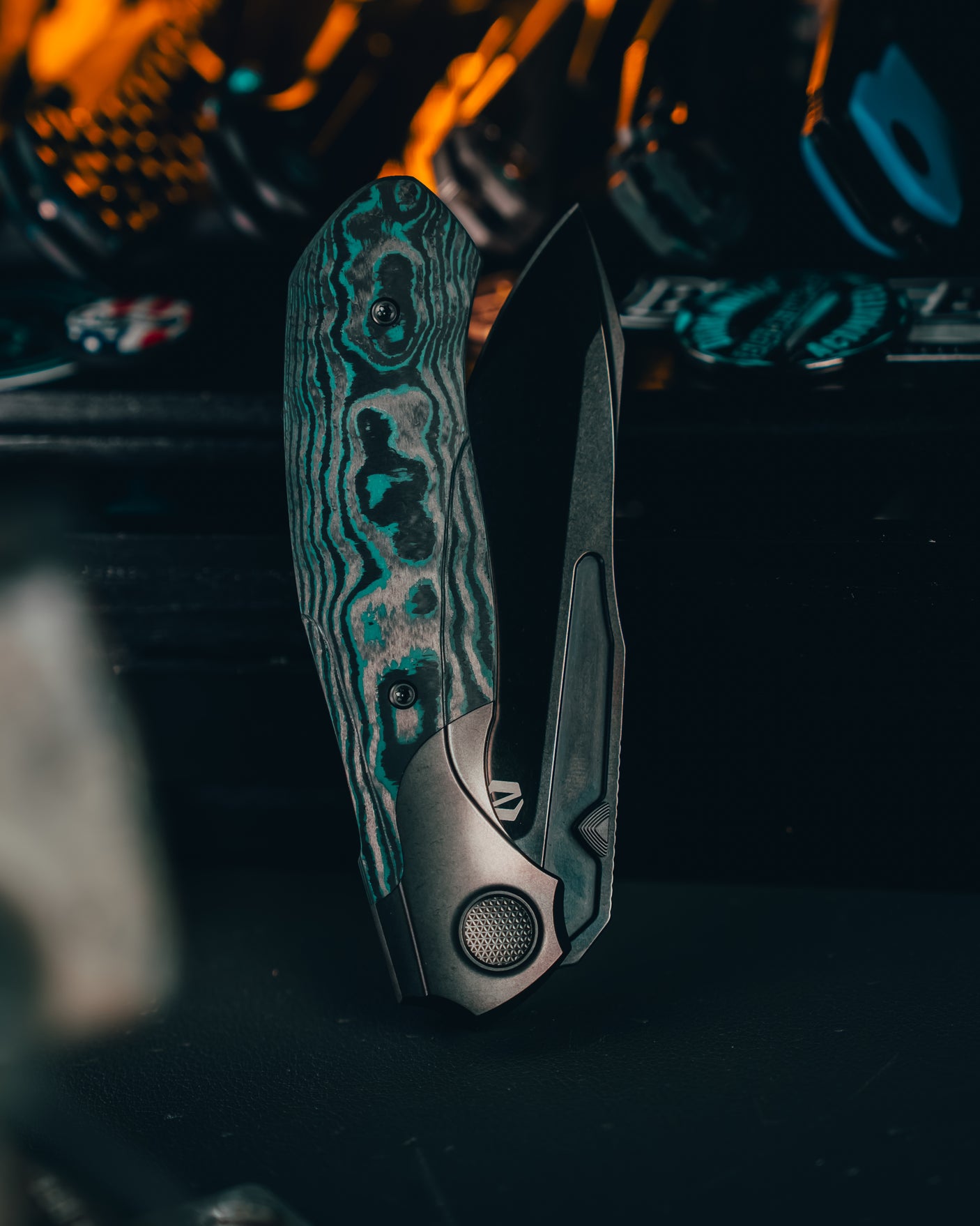 Bladebinge x Null Knives Dark Mode Vandal