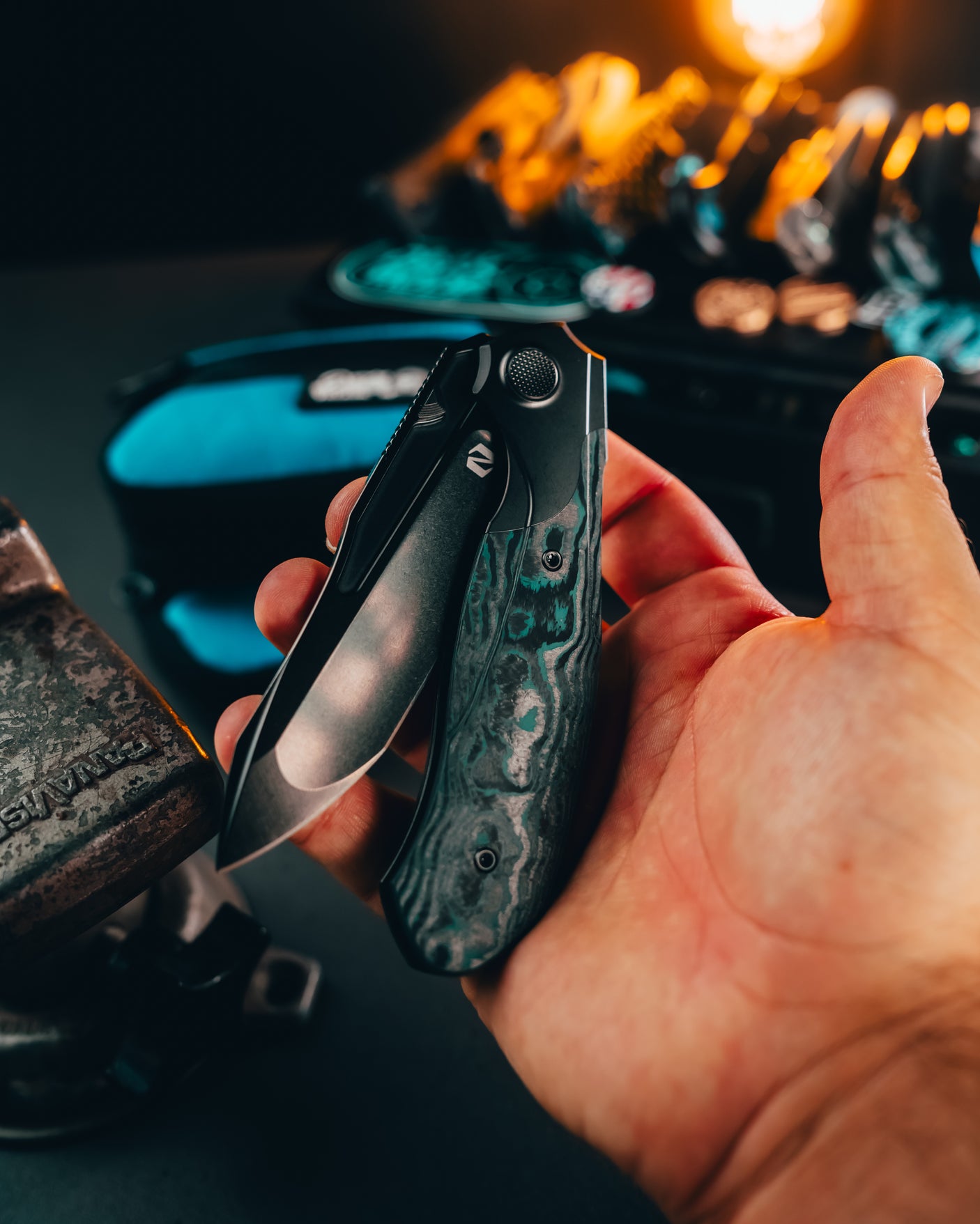Bladebinge x Null Knives Dark Mode Vandal