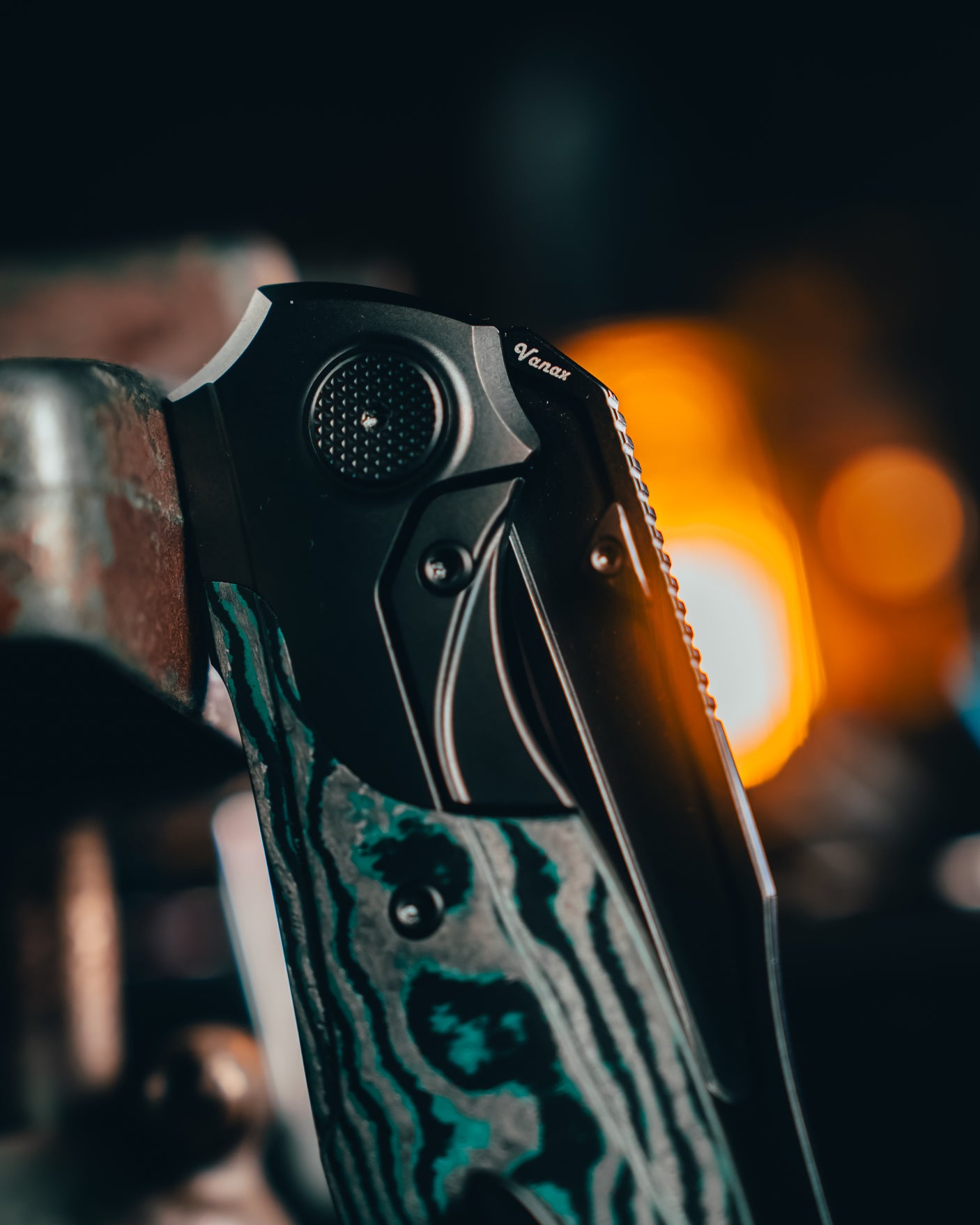 Bladebinge x Null Knives Dark Mode Vandal