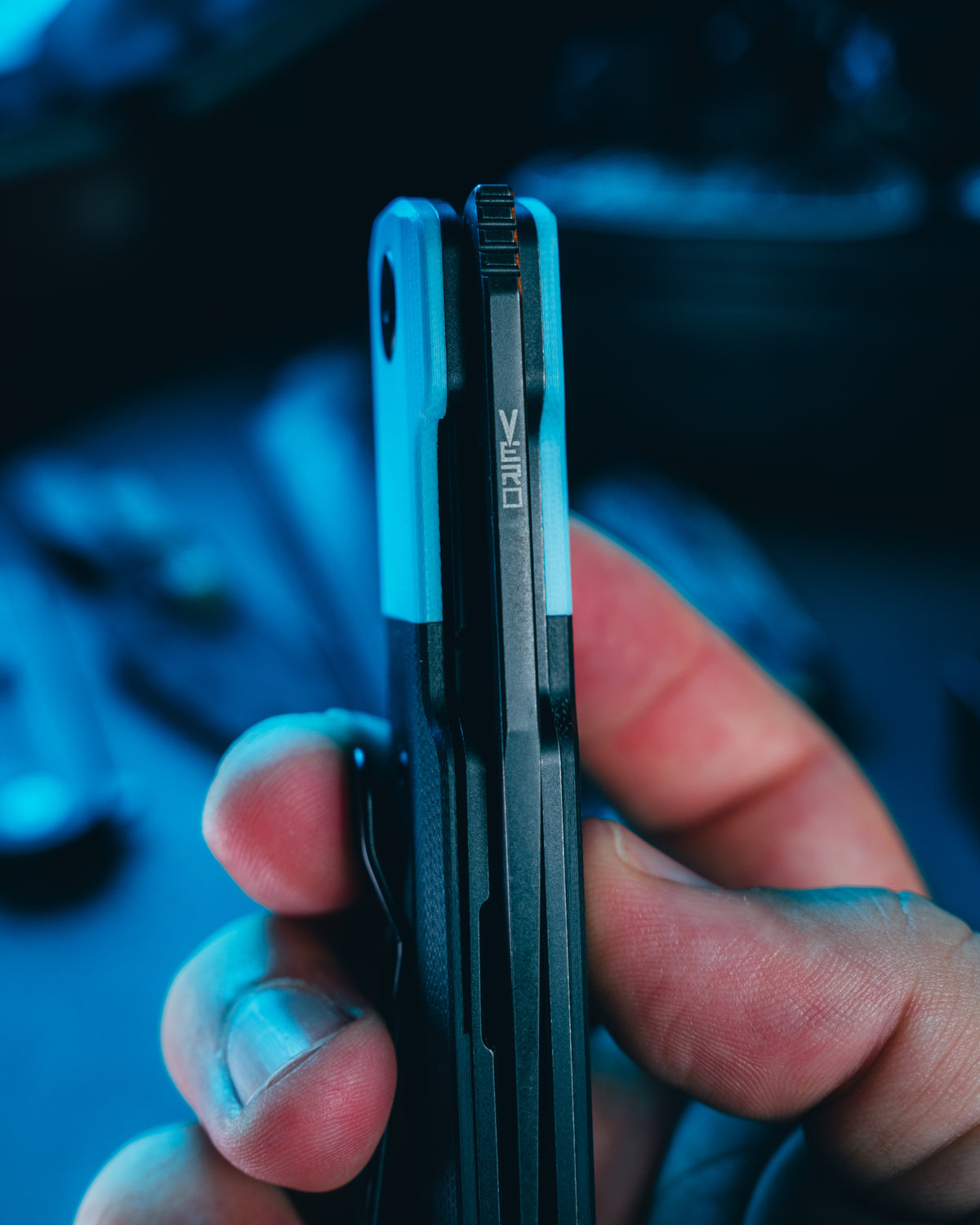 Bladebinge x Vero Engineering Avid 3 Dark Mode