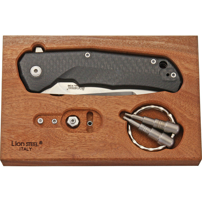 LionSTEEL TRE Titanium Framelock CF